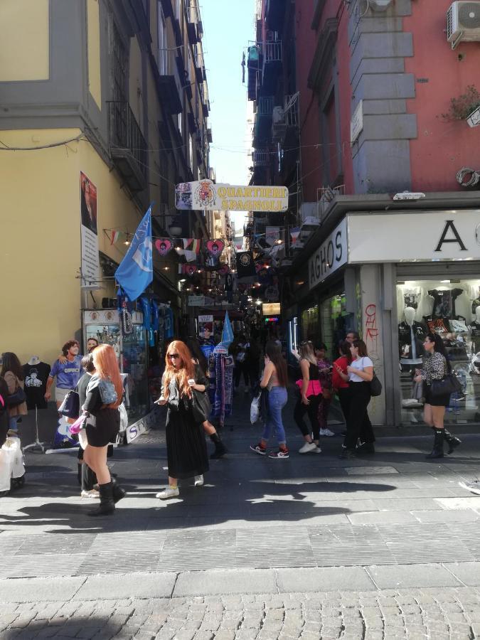 Bnb Simy3 Νάπολη Εξωτερικό φωτογραφία